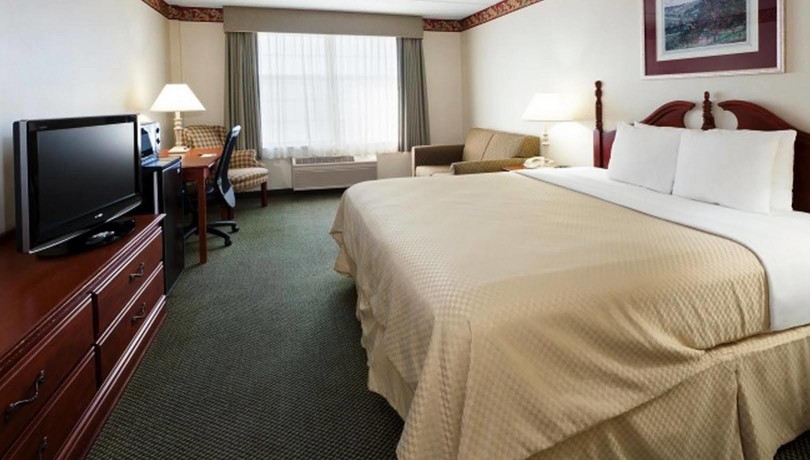 Country Inn & Suites By Radisson, Newark, De Екстериор снимка